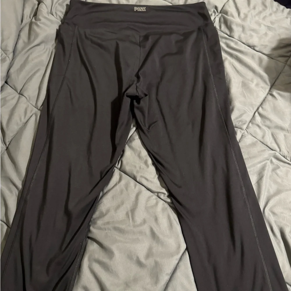 Victoria Secret pink active wear capri size xl - Picture 3 of 4